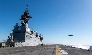 Tàu sân bay hoán cải Nhật Bản lần đầu đón tiêm kích F-35